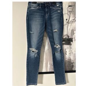 JOE’S SKINNY JEANS